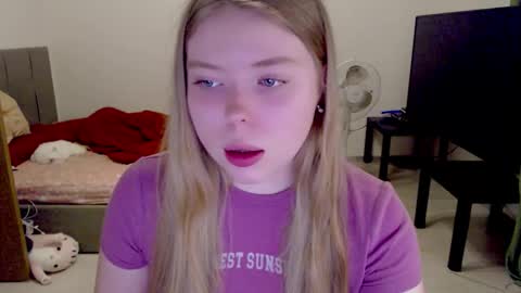Jennyblonde and Emmabrunette online show from 10-26-25, 02:34