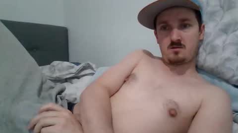 Snapshot of kittenfoxxx chatting on 11-14-25, 03:22 kittenfoxxx online show from 11-14-25, 03:22