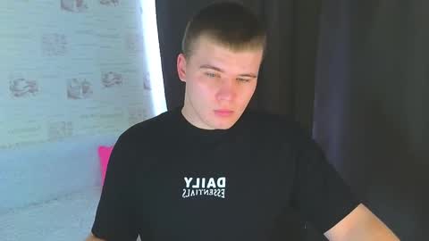 Vlad online show from 09-18-25, 04:25