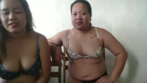 Snapshot of kittensquirtpussy chatting on 02-09-25, 12:06 kittensquirtpussy online show from 02-09-25, 12:06