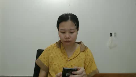 kitti_baby2x online show from 04-11-26, 03:22