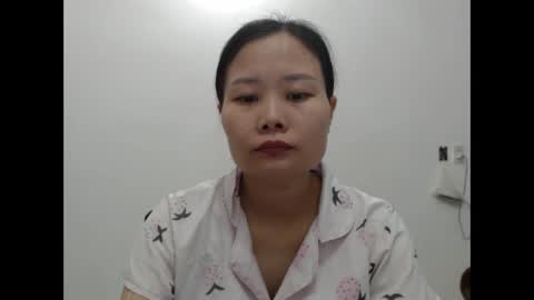 kitti_baby2x online show from 04-13-26, 04:29