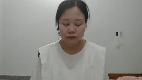 kitti_baby2x online show from 04-18-26, 04:05