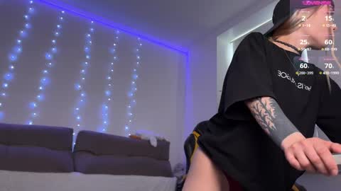 Veronica online show from 06-08-26, 12:38