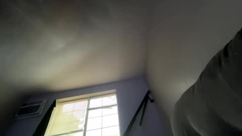 kitty3202 online show from 11-09-25, 09:24