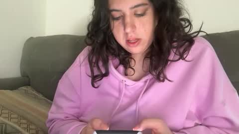 kitty3202 online show from 06-04-26, 11:49