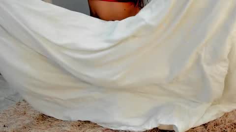 kitty__diamond_ online show from 12-28-24, 08:16