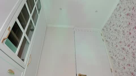 sophie online show from 05-27-26, 07:33