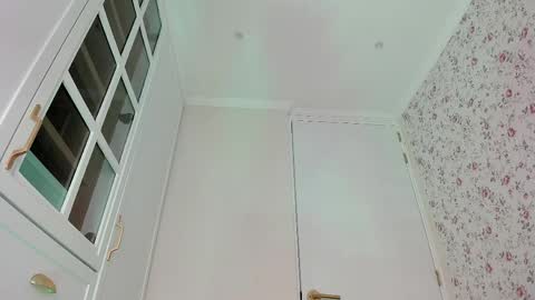 sophie online show from 06-06-26, 06:56