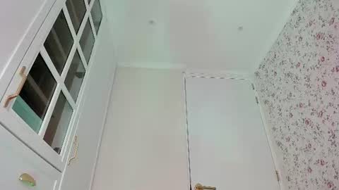 sophie online show from 07-11-26, 07:05