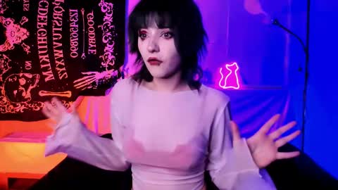 kitty_bang online show from 02-14-25, 08:52