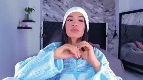 Kitty online show from 06-23-26, 11:41