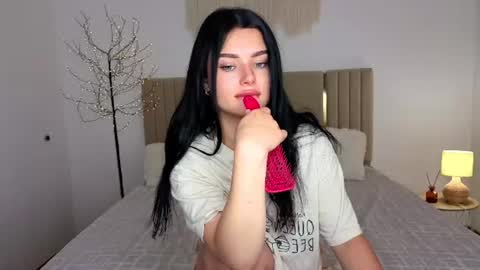 kitty_cut1ee_ online show from 06-19-26, 05:56
