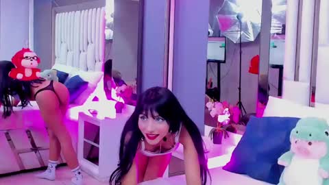 Snapshot of kitty_eliffe chatting on 02-27-25, 07:37 kitty online show from 02-27-25, 07:37