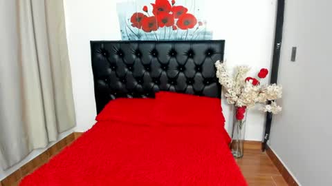 kitty_f00x online show from 07-14-26, 01:06