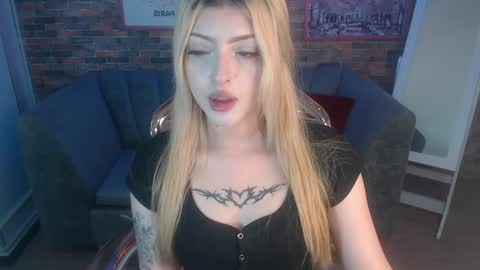 kitty_fox_b online show from 01-28-25, 12:32