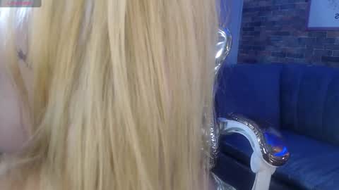 kitty_fox_b online show from 03-08-25, 03:45