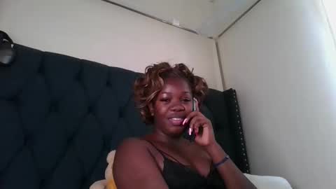 kitty_kerry online show from 10-10-25, 07:51