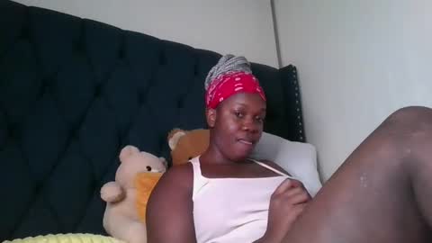 kitty_kerry online show from 11-06-25, 02:34