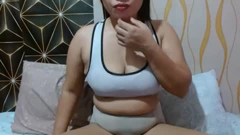 Kheira online show from 06-22-26, 08:22