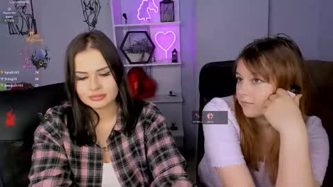 kitty online show from 11-28-25, 08:22