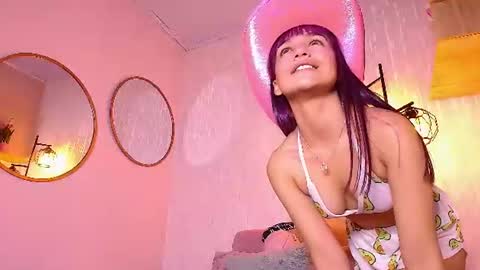 KITTY online show from 07-13-26, 03:37