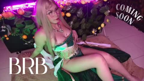 Snapshot of kitty_malach chatting on 11-23-25, 02:44 Kitty online show from 11-23-25, 02:44