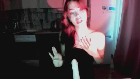 Snapshot of kitty_mila18 chatting on 10-01-25, 11:38 kitty mila online show from 10-01-25, 11:38