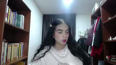 Snapshot of kitty_naugthy__ chatting on 07-14-26, 04:06 kitty_naugthy__ online show from 07-14-26, 04:06