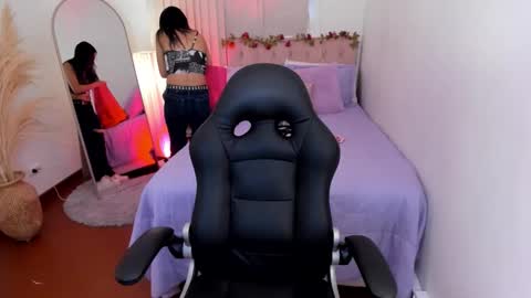 Kitty online show from 12-14-25, 07:51