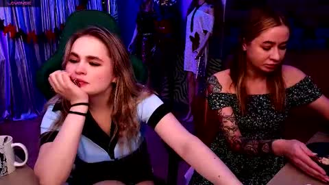 Snapshot of kitty_pantera chatting on 11-07-25, 11:32 kitty_pantera online show from 11-07-25, 11:32