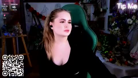 Snapshot of kitty_pantera chatting on 11-08-25, 11:10 kitty_pantera online show from 11-08-25, 11:10