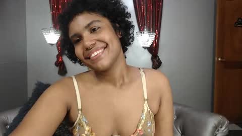 Snapshot of kitty_pervertedx chatting on 01-17-25, 12:31 kitty online show from 01-17-25, 12:31