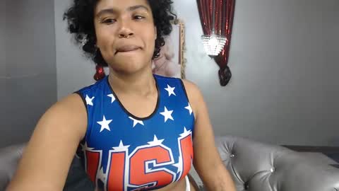 Snapshot of kitty_pervertedx chatting on 01-23-25, 10:44 kitty online show from 01-23-25, 10:44