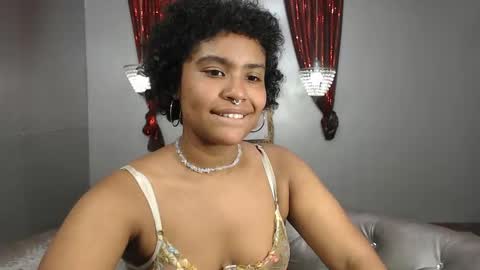 Snapshot of kitty_pervertedx chatting on 01-29-25, 01:05 kitty online show from 01-29-25, 01:05