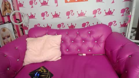 Snapshot of kitty_pervertedx chatting on 02-12-25, 05:37 kitty online show from 02-12-25, 05:37