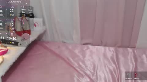 Snapshot of kitty_piex chatting on 09-12-25, 06:46 kitty for you online show from 09-12-25, 06:46
