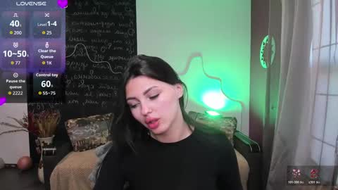 Snapshot of kitty_shenson chatting on 05-15-26, 11:39 Kate online show from 05-15-26, 11:39
