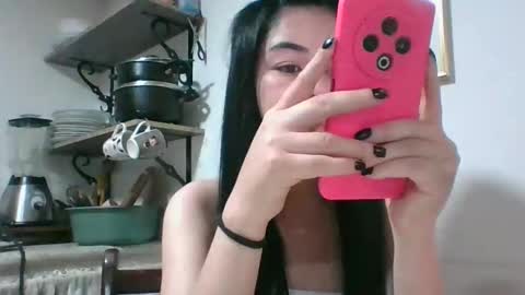 kitty_small69 online show from 12-22-25, 03:03