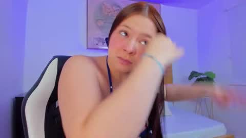 K I T T Y online show from 01-07-26, 12:29