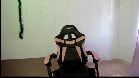 violet online show from 01-19-25, 05:07