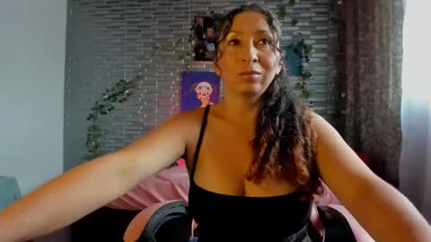 violet online show from 11-14-25, 03:00