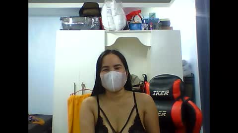 Snapshot of kittybabe0528 chatting on 02-04-25, 01:23 kittybabe0528 online show from 02-04-25, 01:23