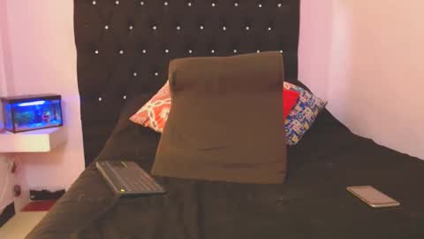 paola online show from 12-01-24, 04:29