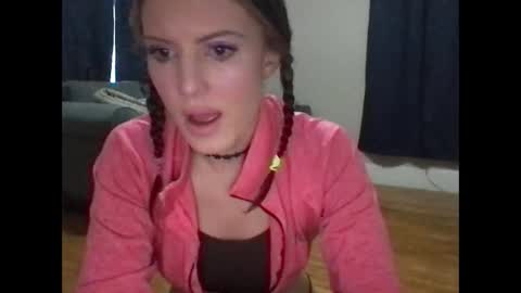 Snapshot of kittycatkendra chatting on 10-30-25, 01:45 kittycatkendra online show from 10-30-25, 01:45