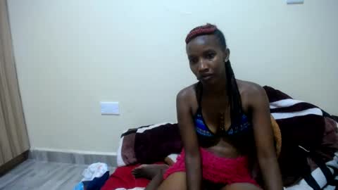 Snapshot of kittyfay_ chatting on 06-15-26, 09:39 Fay online show from 06-15-26, 09:39