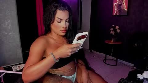 Sari bell online show from 03-27-26, 08:59