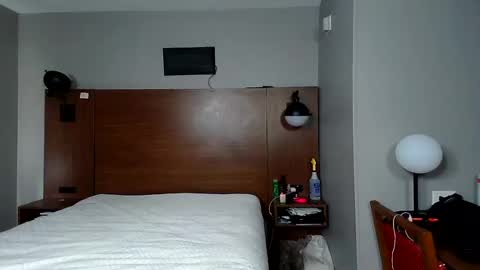 kittykat 1999 online show from 02-09-25, 05:33