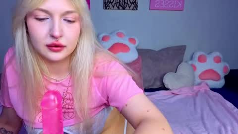 kittykendall online show from 05-05-26, 06:05