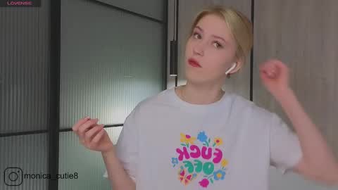 Monika online show from 02-28-25, 04:10